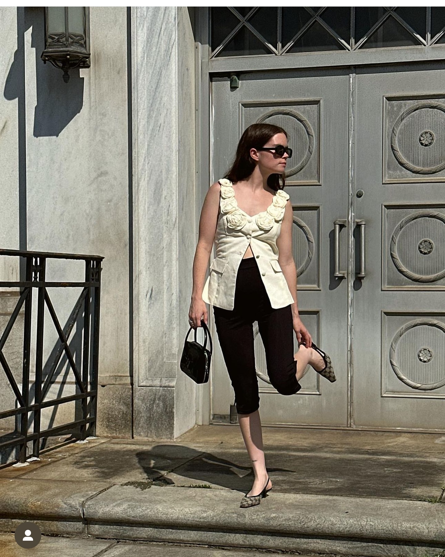 How to style capri pants